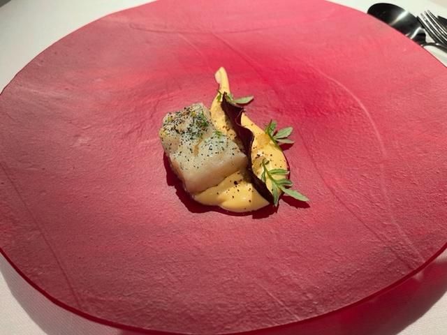 Sancocho de bacalao con pilpil de mojo rojo y batata del jable.