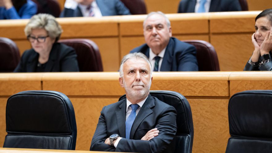 Torres dice que Canarias recibía propuestas de mascarillas "de todos lados" también del PP