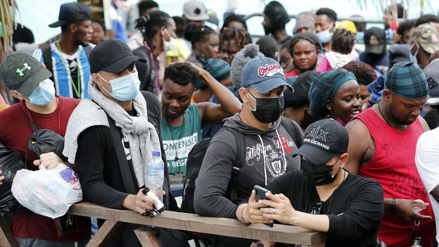 Periodismo para que los migrantes dejen de ser "marcianos de otro mundo"