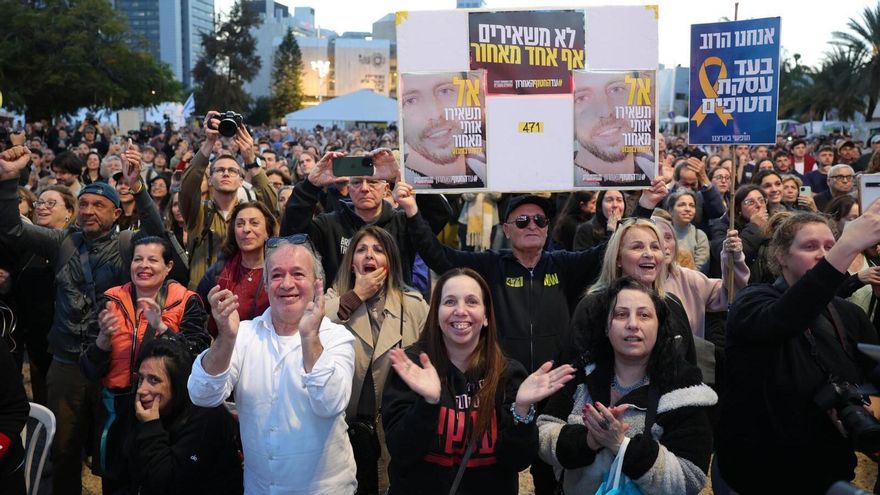 Hamas liberó a tres mujeres rehenes, conforme al acuerdo de cese al fuego