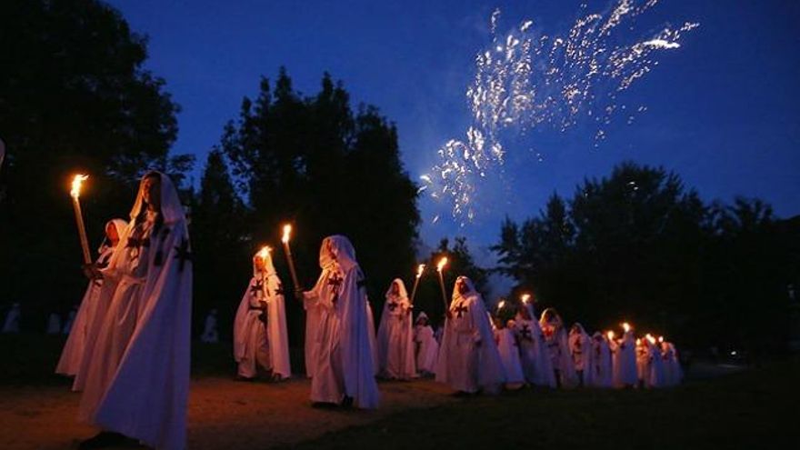 Imagen de una estampa nocturna de la Noche Templaria de este año en Ponferrada. / Infobierzo.com