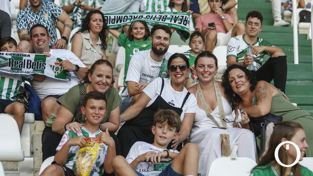 Grada Blanquiverde del Córdoba CF - Real Betis