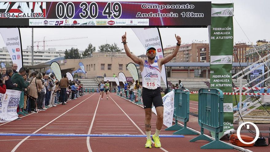 El atletismo andaluz inunda las calles de Córdoba con la 10K Los Califas