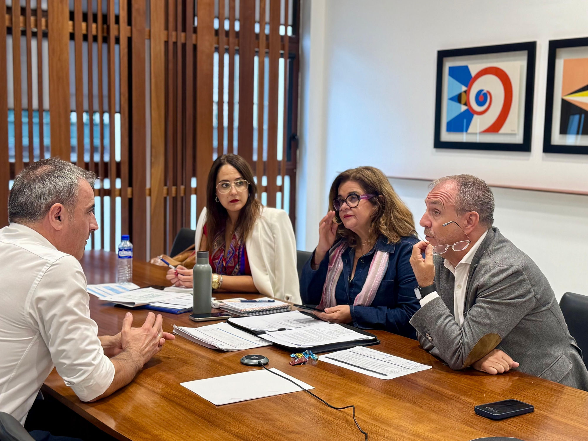 Sergio Rodríguez traslada a los ayuntamientos “las claves del nuevo Fondo de Desarrollo de Canarias y su impacto en La Palma”.