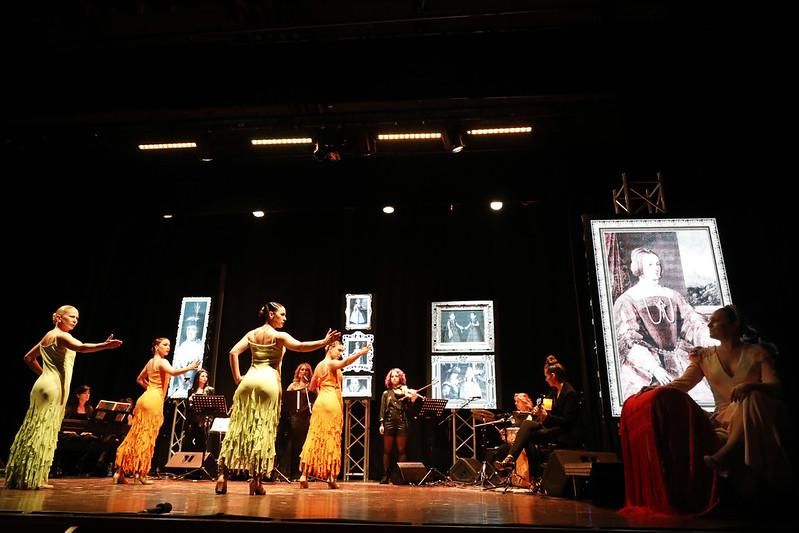 El espíritu de María Pacheco inunda el escenario