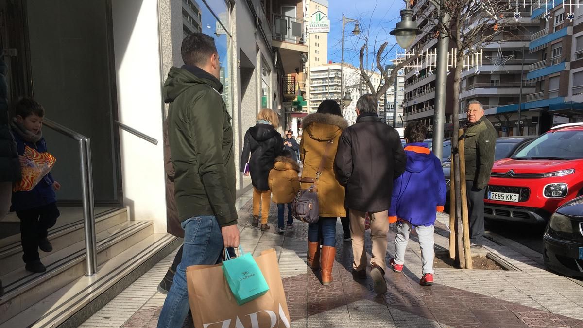 Estos son los domingos y festivos de 2027 que abrirán las tiendas en La Rioja