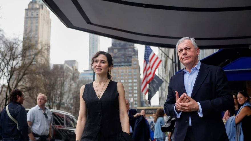 Ayuso viaja a EEUU y se reúne con... el alcalde de Sevilla para ver flamenco