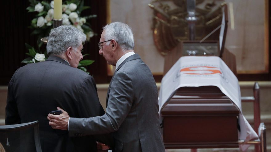 El Capitolio Nacional de Colombia inicia despedida a la ex primera dama Nydia Quintero