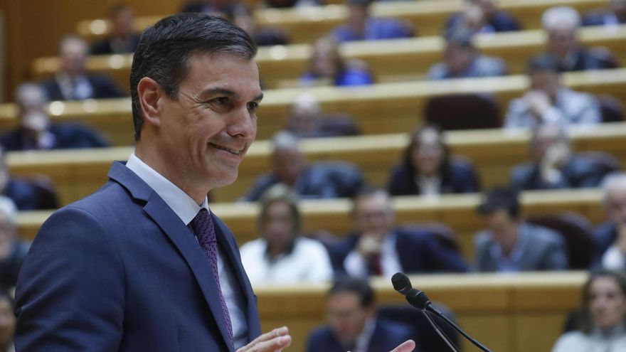 El presidente del Gobierno, Pedro Sánchez, interviene en el pleno del Senado, este martes en Madrid.
