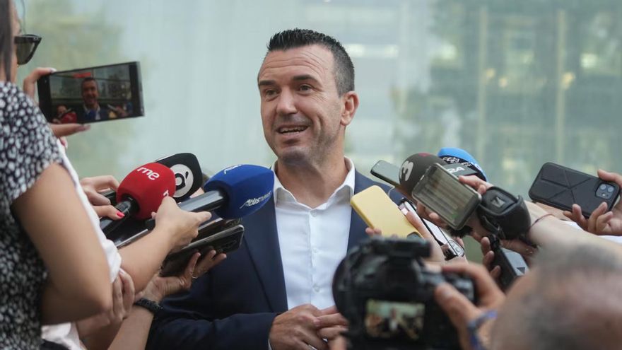 El teléfono de Mompó confirma que habló con el presidente de la Confederación del Júcar una hora antes del Es-Alert