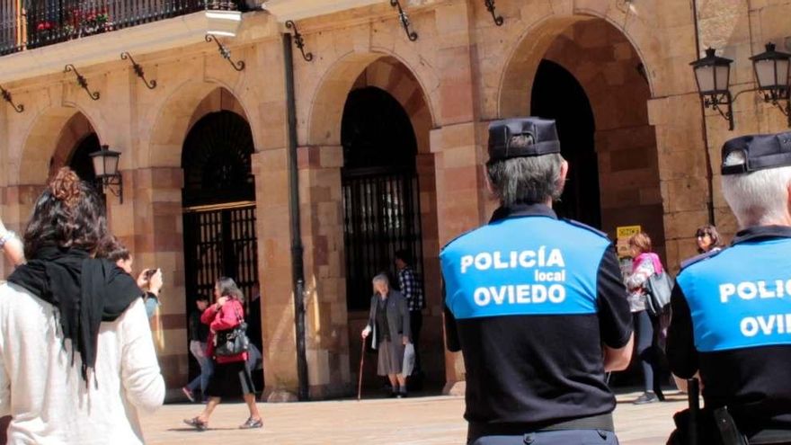 El Ayuntamiento del PP en Oviedo comprará chalecos antibalas a una filial de la israelí Elbit, implicada en el genocidio