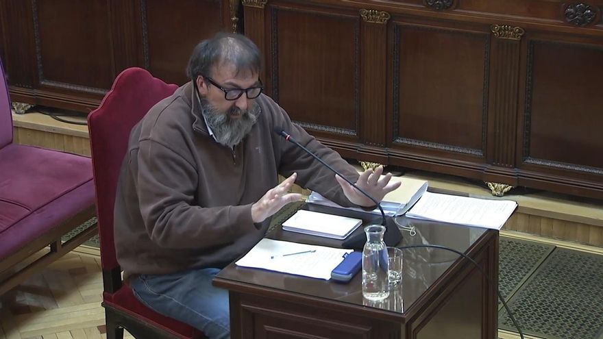 El exasesor ministerial Koldo García durante su declaración como acusado en el juicio de las mascarillas en el Tribunal Supremo, a 30 de abril de 2026, en Madrid (España).