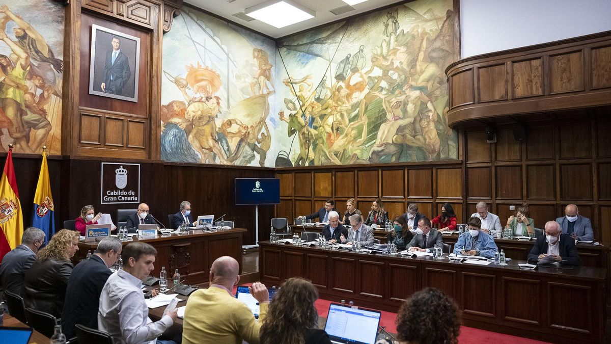 Un pleno en el Cabildo de Gran Canaria en una imagen de archivo