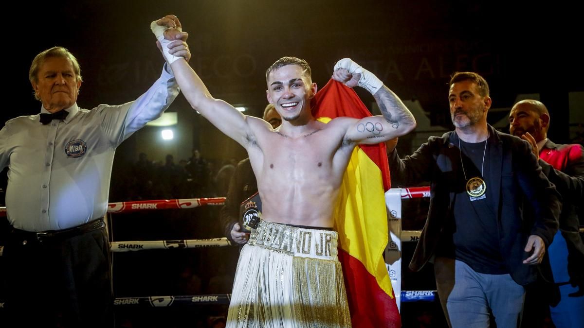 Combate de Rafa Lozano Jr. por el cinturón Iberoamericano