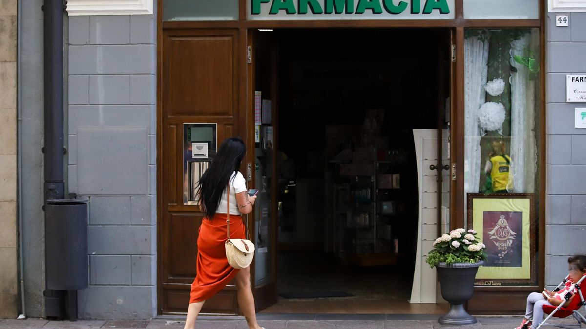 Una farmacia afectada por el cero energético este martes en La Palma