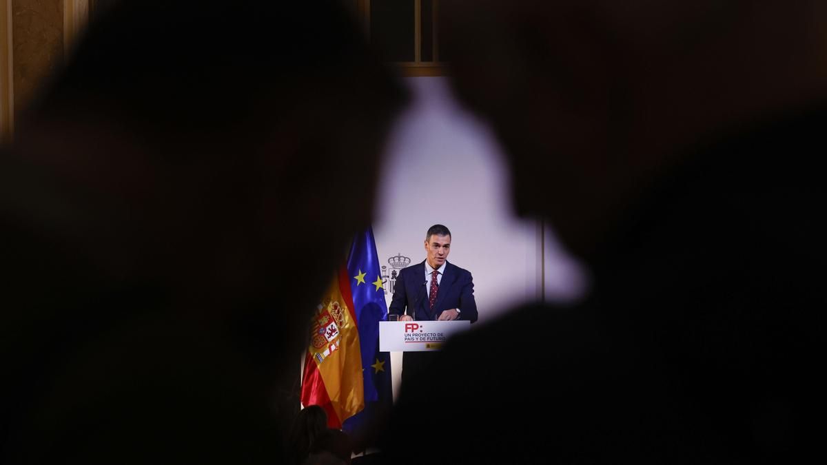 Sánchez explica en The New York Times por qué Occidente necesita migrantes: "Hay que elegir entre sociedades cerradas y pobres, o abiertas y prósperas”