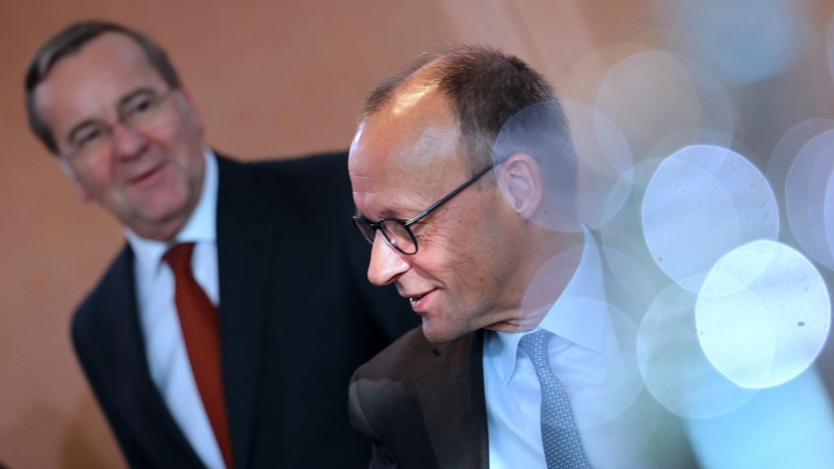 Los hombres alemanes de entre 17 y 45 años necesitan el permiso del Ejército para viajar al extranjero más de tres meses