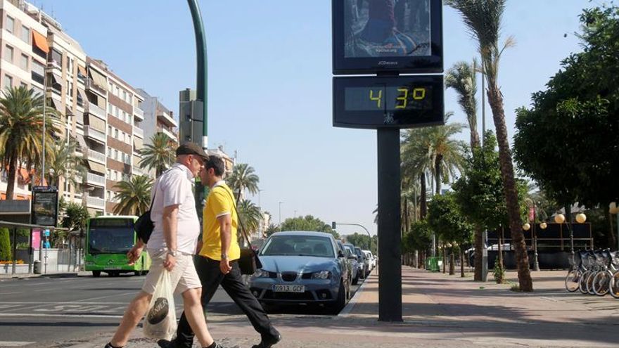 Alerta por calor extremo en todas las islas de Canarias
