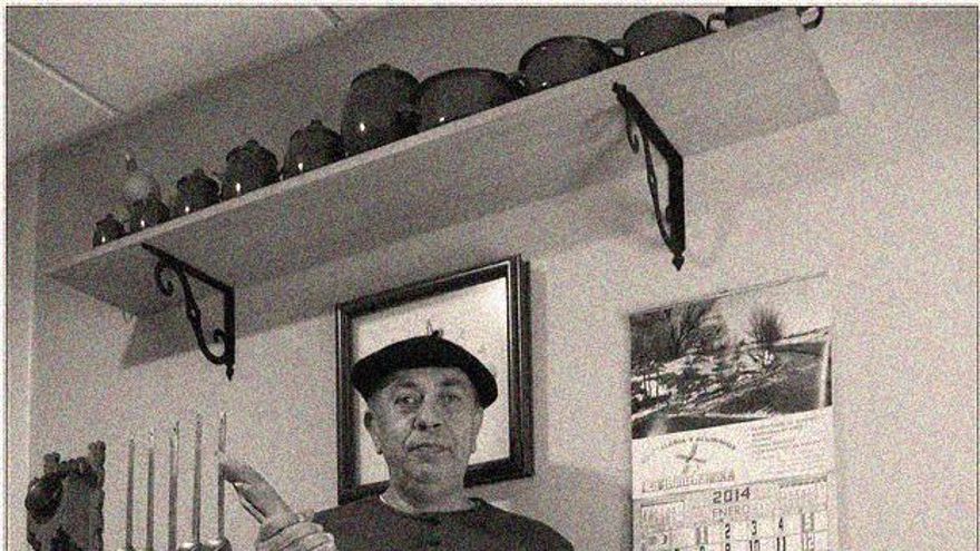El sustanciero, un hombre que pasaba por las casas con un hueso de jamón en la posguerra: un oficio desaparecido