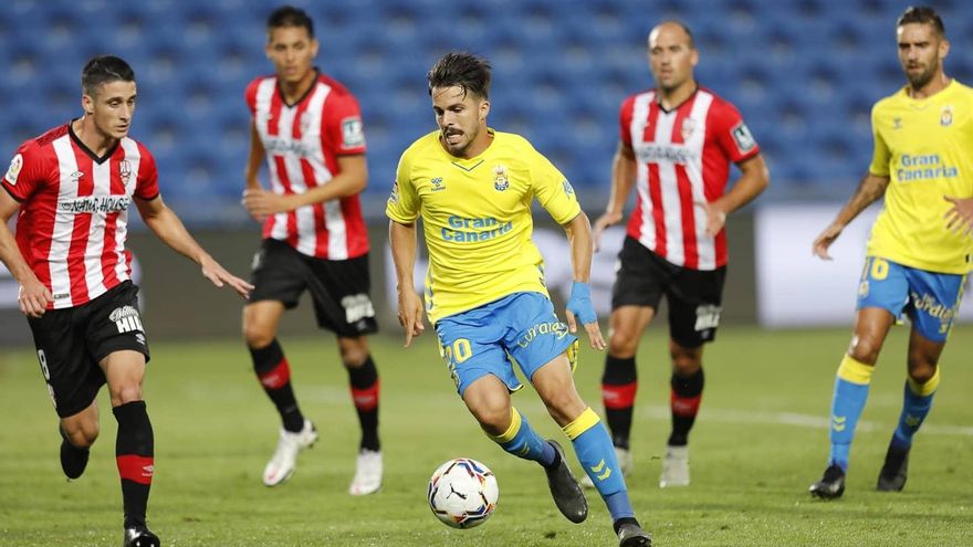 La UD Las Palmas suma su primera victoria de la temporada