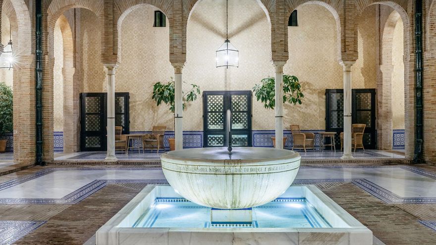 Patio del alcázar de Carmona