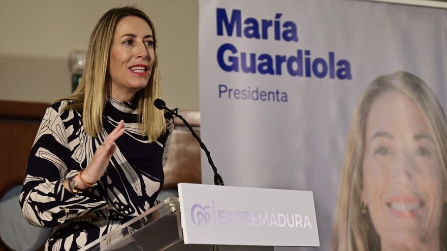María Guardiola, interviene en la Junta Directiva Regional del PP de Extremadura.