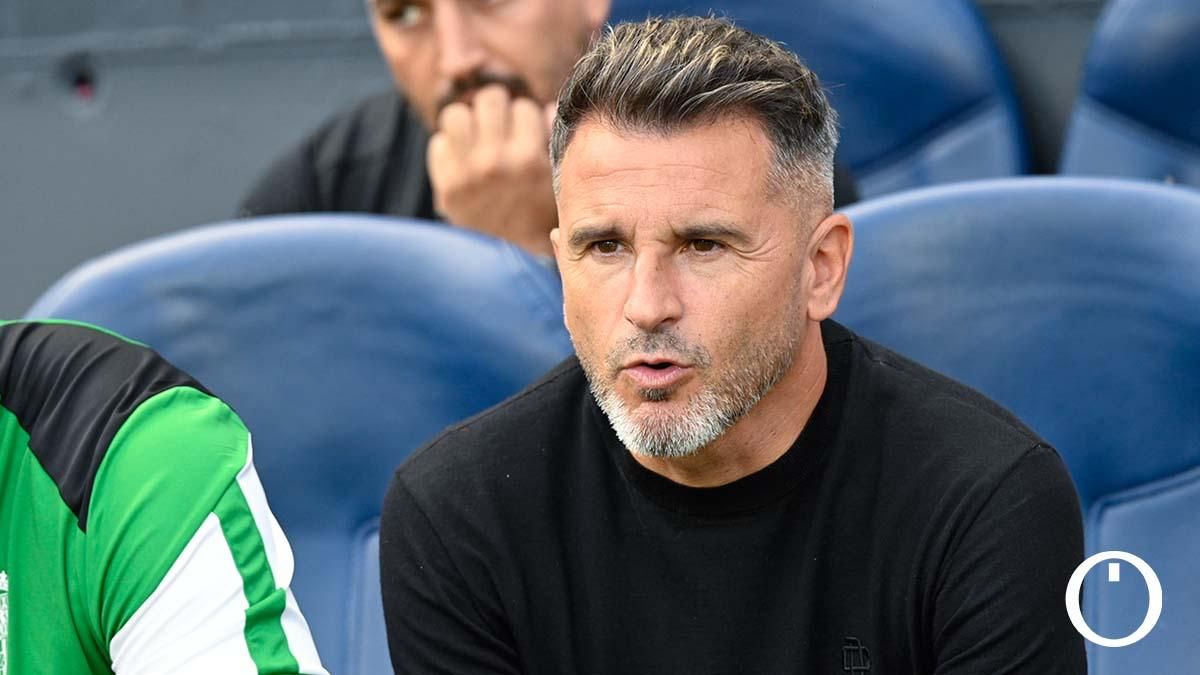 Iván Ania, durante el Real Sociedad B - Córdoba CF