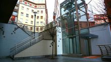 Ayuntamiento de Bilbao inaugura el ascensor que conecta Zabala con Miribilla y acerca el barrio al centro de la villa