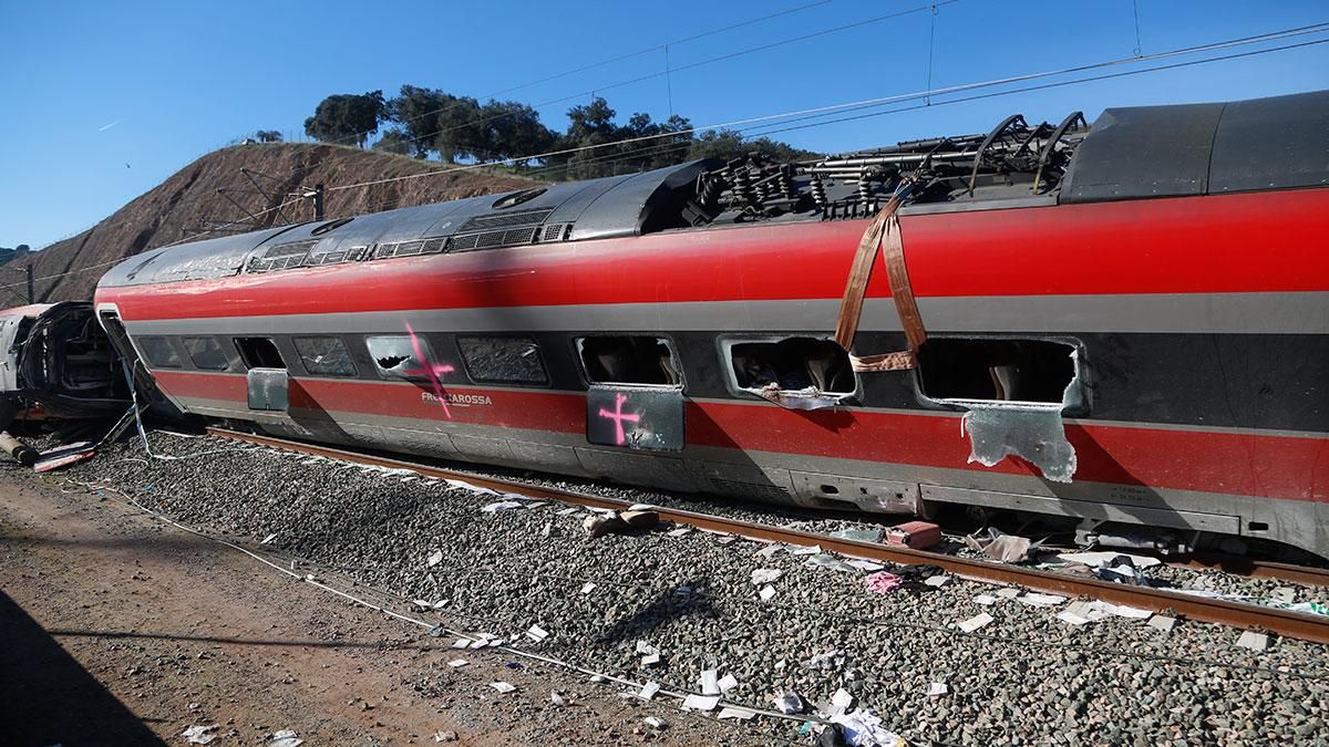 Estado en el que ha quedado parte del tren Iryo tras el accidente