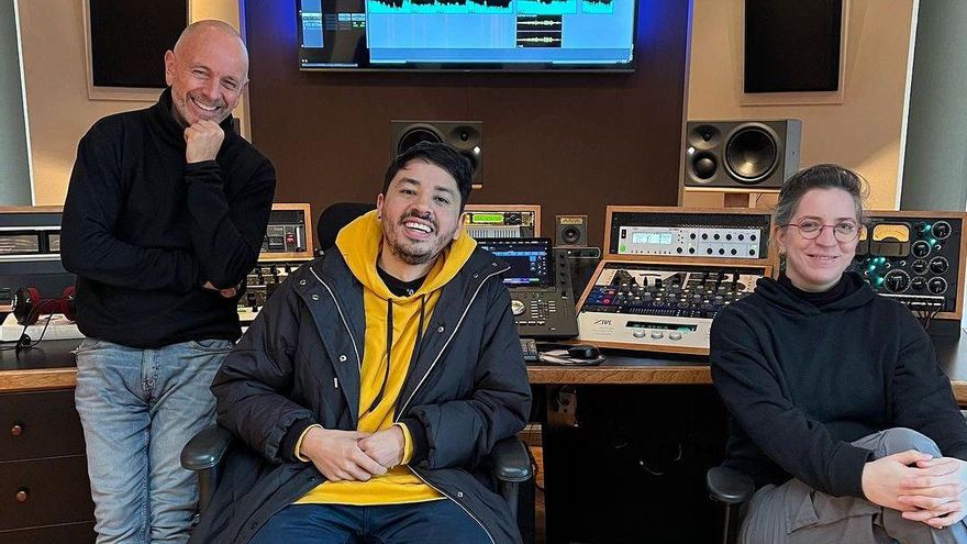 Lucy Patané, Andrés Mayo y una foto del folklore actual a través de siete artistas claves