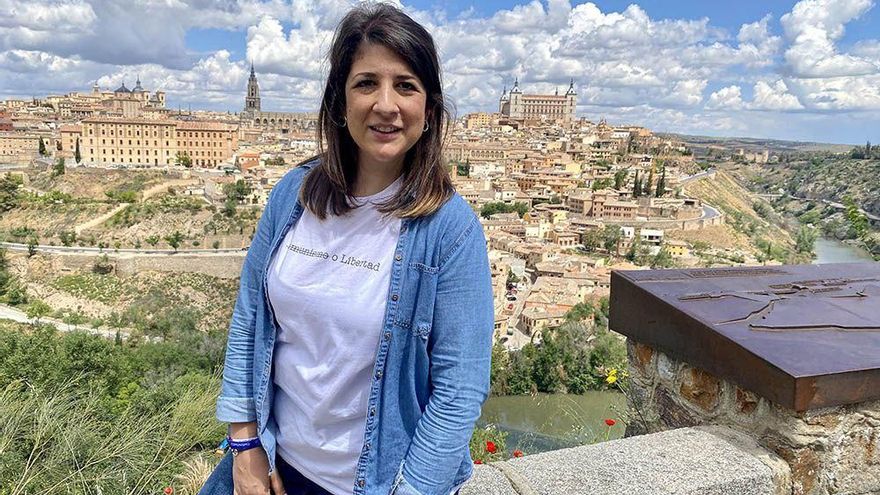 El contrato de la Diputación de Toledo a una alcaldesa del PP facilita un sueldo municipal a un tránsfuga de Podemos