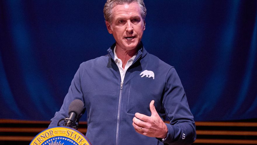 Reportan una nueva muerte por los incendios de Los Ángeles, a seis meses del desastre