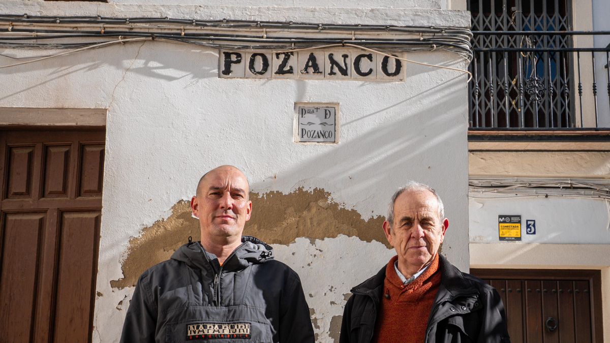 Los últimos vecinos del Pozanco denuncian el crecimiento de los apartamentos turísticos.