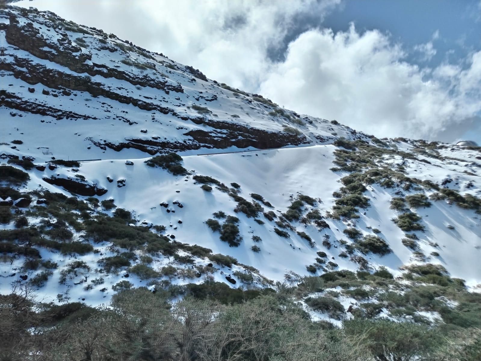 Última nevada en las cumbres de La Palma. Foto: ADELTO HERNÁNDEZ