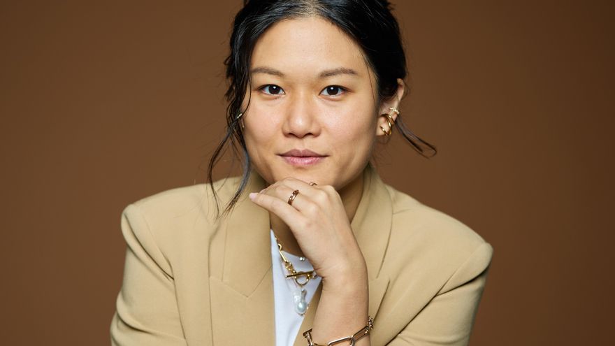 La investigadora que destripa el mito de OpenAI y Sam Altman: "Las multinacionales de IA aceleran el retroceso democrático"