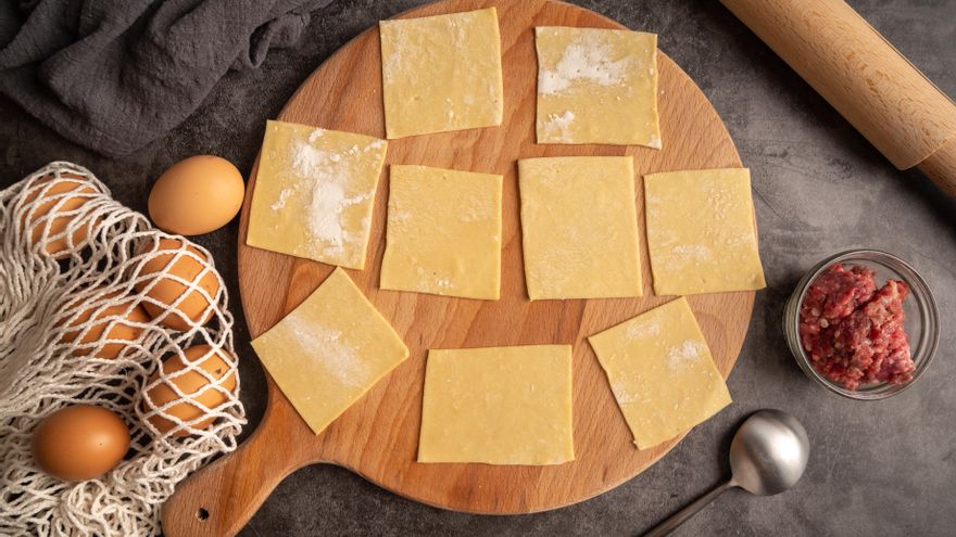 Los mismos ingredientes para un plato distinto: cómo aprovechar las placas sobrantes de lasaña