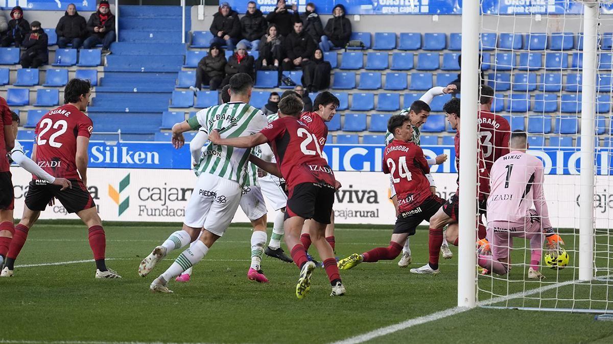 Las imágenes del CD Mirandés - Córdoba CF