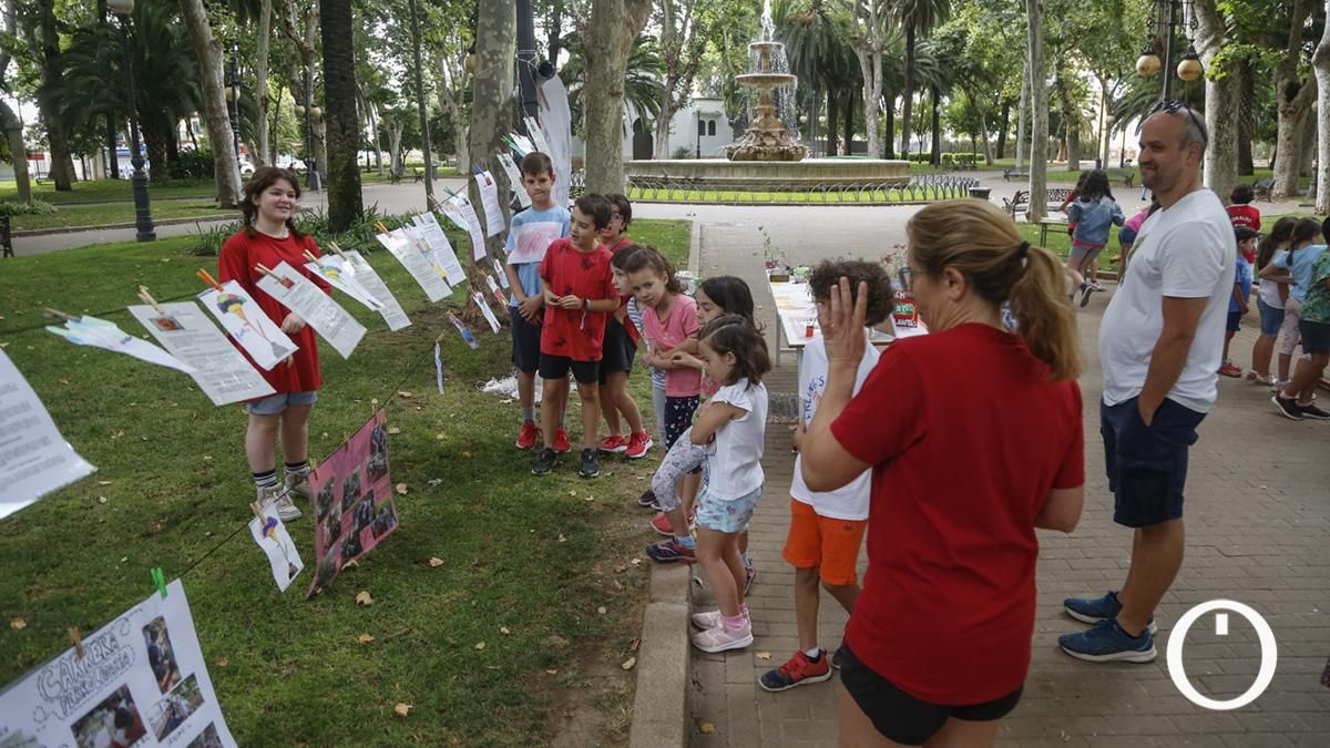 Feria de emprendimiento en el Colegio Ferroviario