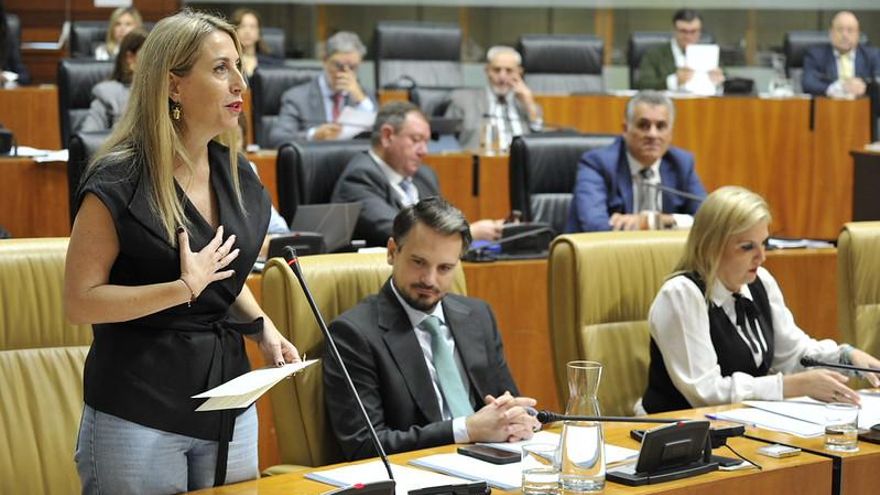 Extremadura looks ahead to the electoral advance after other Guardiola budgets that do not convince the PSOE or Vox