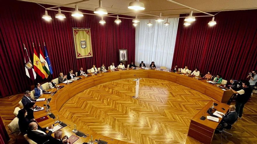 Las reacciones al Debate sobre el estado de la ciudad: "Un Logroño de escaparate y sucio y un discurso de promesas incumplidas"