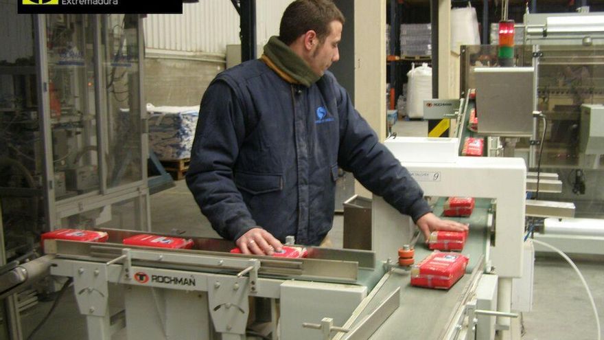La cifra de negocio de la industria extremeña aumentó un 27,8% en el primer semestre