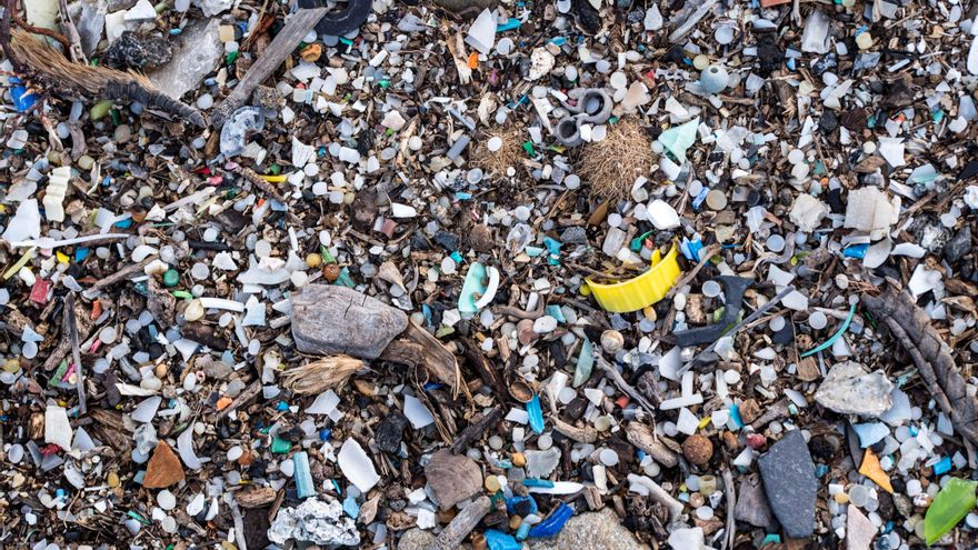 Un estudio desvela el origen de los microrresiduos llegados a Canarias por mar