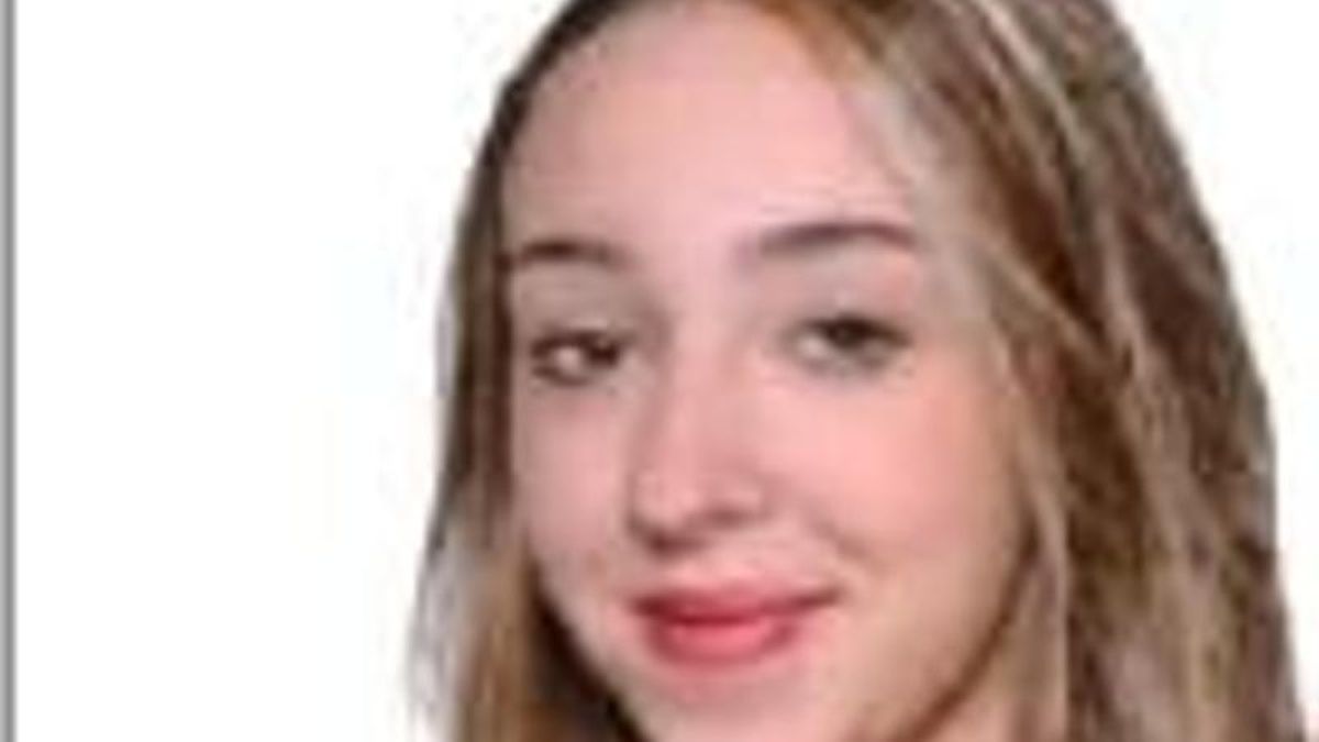 SILVIA LEÓN SAN PEDRO 25 AÑOS