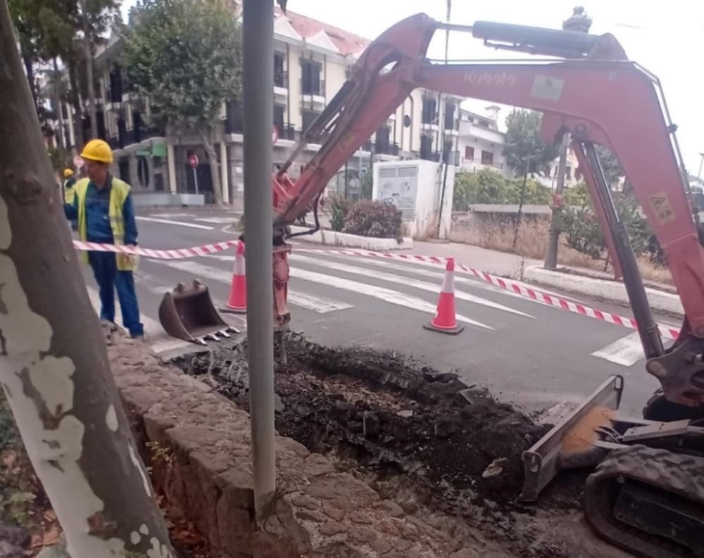 Endesa invierte más de 660.000 euros en dos obras para mejorar la red de media y baja tensión en Santa Brígida.