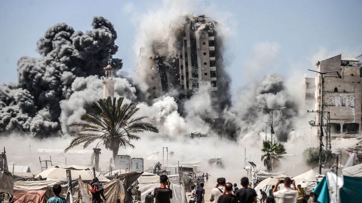 Israel destruye un edificio de gran altura en ciudad de Gaza