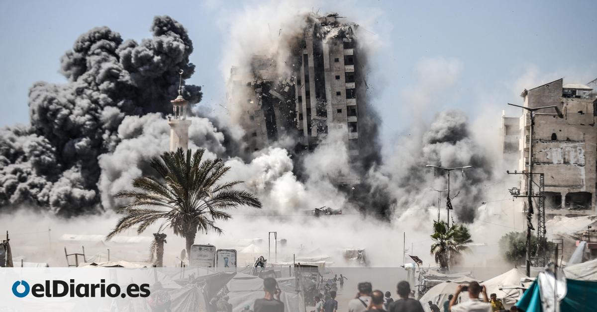 El momento en el que Israel destruye un edificio de gran altura en Ciudad de Gaza