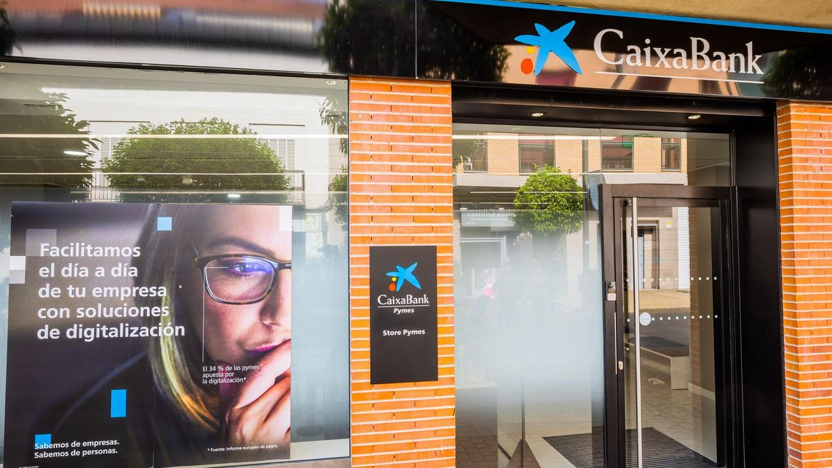 CaixaBank.   Centro de empresas Store Pymes.