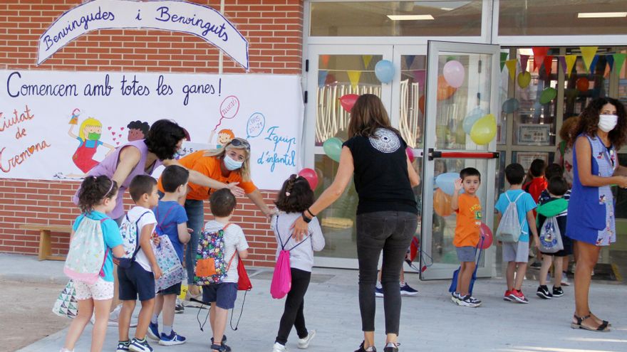 Los alumnos de Infantil del Ciutat de Cremona sí que han estrenado aulas, no así los de Primaria.