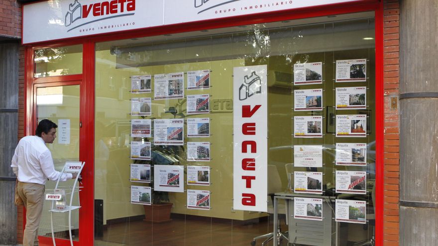 La compra de vivienda por extranjeros crece un 2 % con británicos y marroquíes a la cabeza