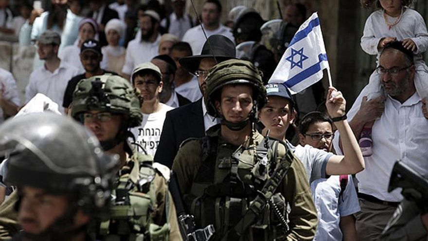 Hacia una guerra sin tregua ni cuartel: Divisiones blindadas, artillería y tropas de infantería israelíes marcharon al territorio palestino de Gaza